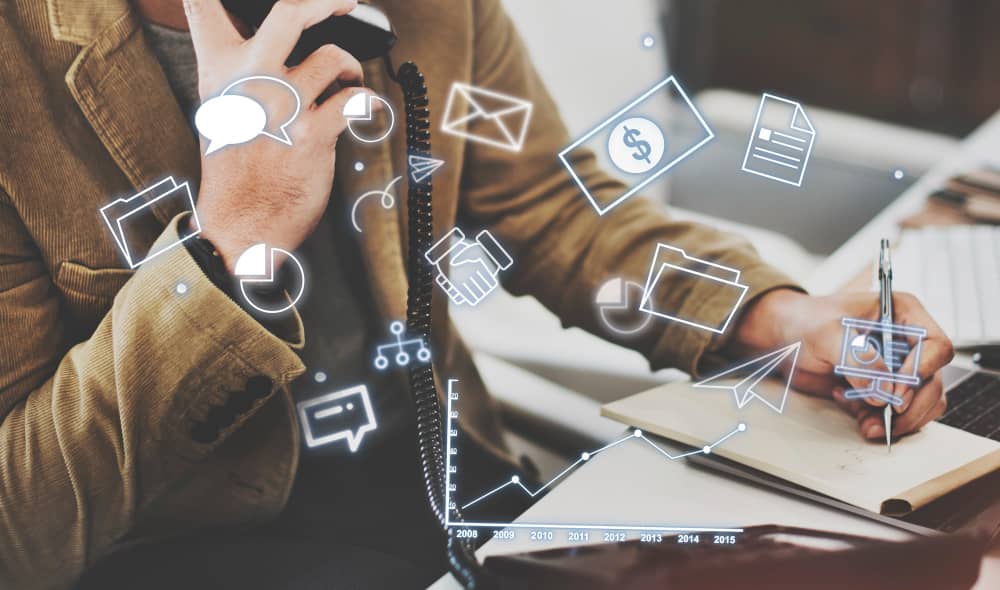 How to connect CRM and email marketing