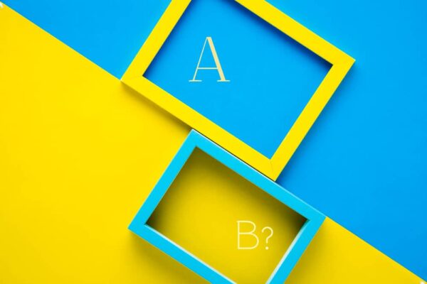 Blue and yellow frames symbolizing AB testing in email marketing